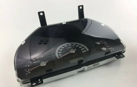 KIA Spectra Speedometer (instrument cluster) 940031F431 W1687