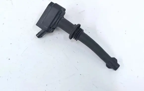 Land Rover Discovery 4 - LR4 High voltage ignition coil 8W9312A366DA 0221604022