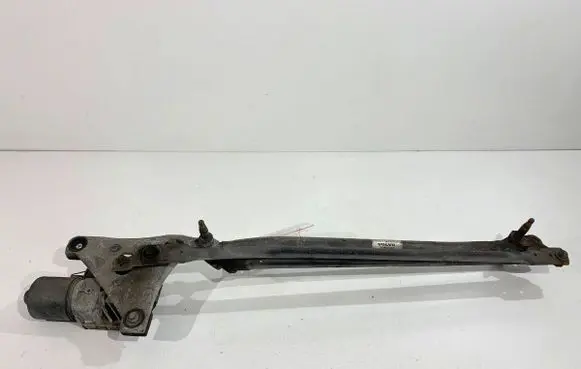 Volvo V50 Front wiper linkage and motor 30699342