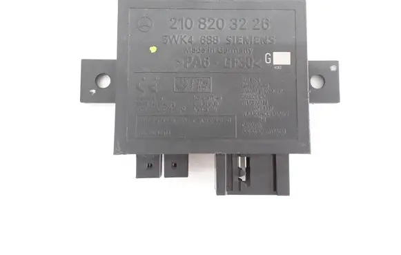 Mercedes-Benz E W210 Other control units/modules 2108203226 5WK4688