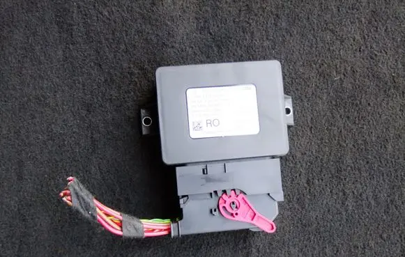 Mercedes-Benz CLA C117 X117 W117 Hand brake control module A2469003417