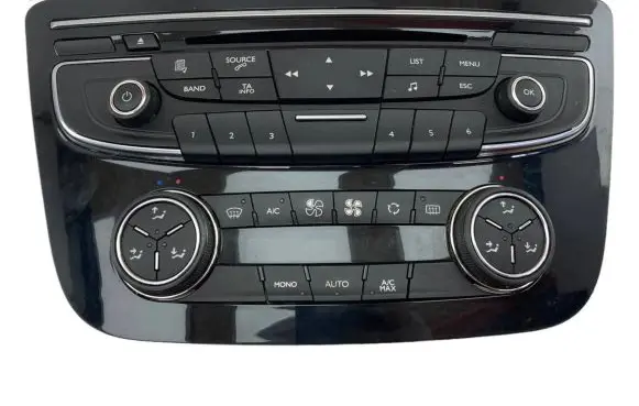Peugeot 508 Climate control unit