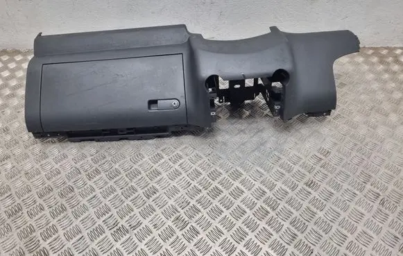 Volkswagen Touareg I Glove box set 7L6858904