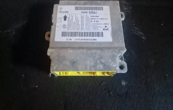 Chrysler Town & Country V Airbag control unit/module 68000020AJ 5WK43858