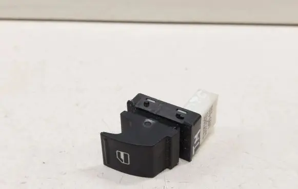 Skoda Superb B6 (3T) Electric window control switch 5J0959855 149901S
