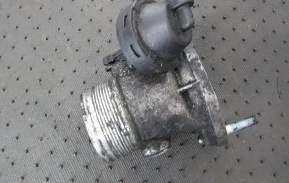 Audi A4 S4 B6 8E 8H Throttle valve 8E0145950C