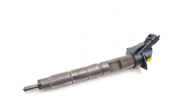 Toyota Auris 150 Fuel injector 236700W020 0445116054