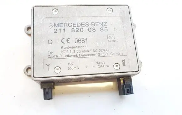 Mercedes-Benz GL X164 Antenna control unit 2118200885