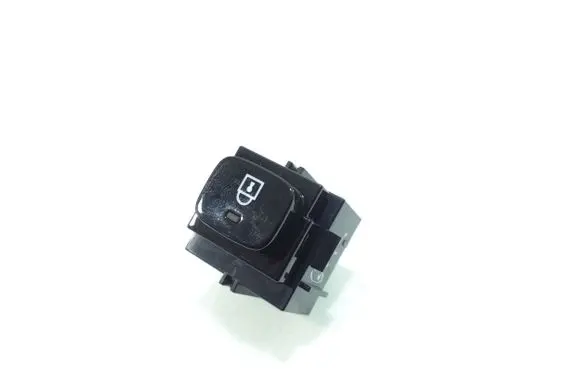 Polestar 2 Central locking switch button 32279487