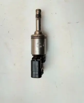 Ford Ecosport Fuel injector CM5G9F593FC