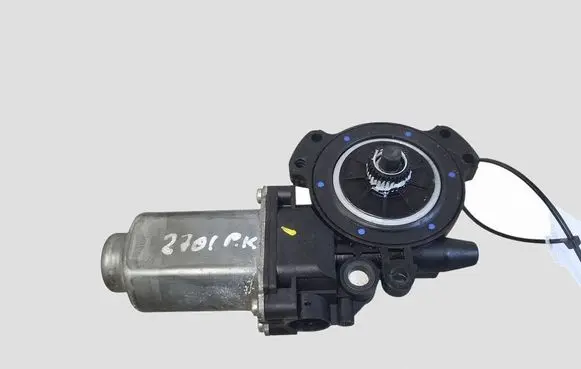 Hyundai Santa Fe Front door window regulator motor 0907CM 400907