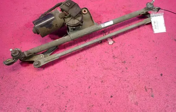 Opel Vectra B Front wiper linkage and motor 90504143