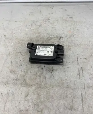Mazda CX-3 Blind spot module DB2R67Y80B 6PZ01216737