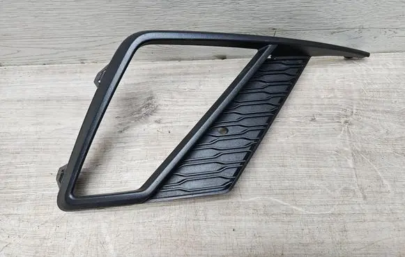 Seat Ibiza V (KJ) Front fog light trim/grill 6F0853666A