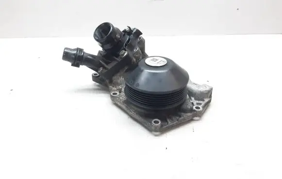 BMW 3 F30 F35 F31 Water pump 