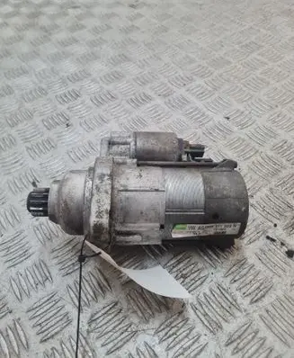 Volkswagen PASSAT B6 Starter motor 02M911023N