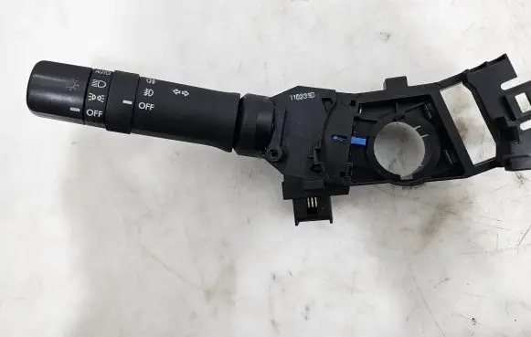Subaru Outback Indicator stalk 148AO