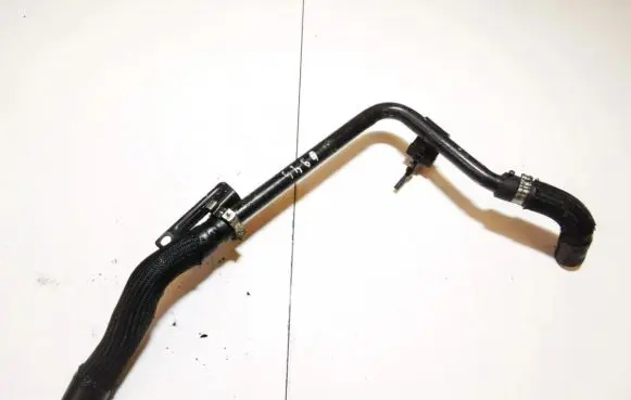 Opel Insignia A Engine coolant pipe/hose
