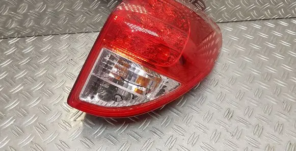 Toyota RAV 4 (XA30) Rear/tail lights