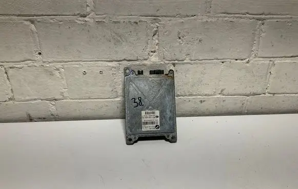 BMW 5 F10 F11 Battery control module 9222041 8ES01010500 0132569516