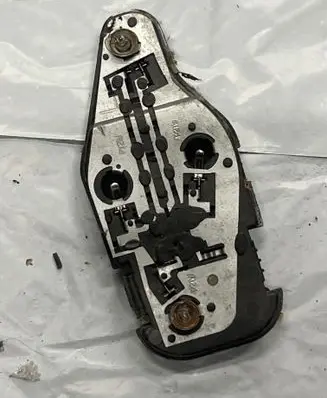Nissan Serena Tail light bulb cover holder