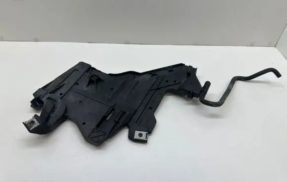 Audi A4 S4 B8 8K Headlight/headlamp mounting bracket 1301073033