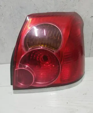 Toyota Avensis T250 Rear/tail lights