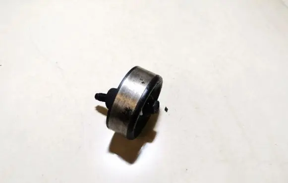 Ford Mondeo MK IV Belt tensioner pulley 
