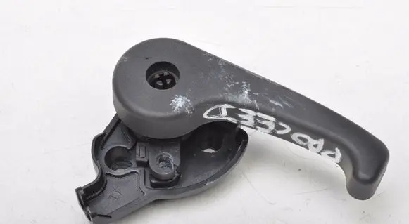 KIA Ceed Engine bonnet (hood) release handle 81181-2B900