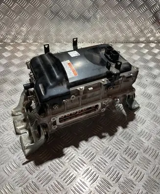 Toyota Yaris XP210 Voltage converter inverter G9200-K0011