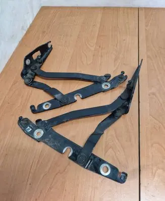 Audi A4 S4 B7 8E 8H Tailgate/trunk/boot hinge 8E5827301C