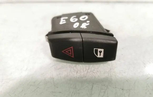 BMW 5 E60 E61 Hazard light switch 6919506 549519500