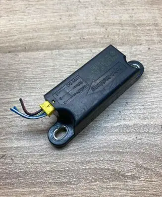 Mercedes-Benz E W211 Airbag deployment crash/impact sensor A0038200726