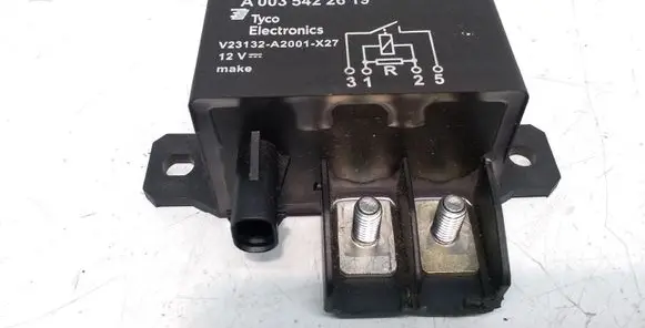 Mercedes-Benz C W204 Other relay A0035422619