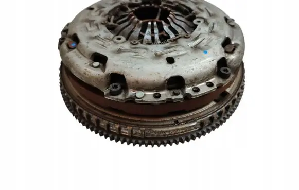 Volvo V40 Dual mass flywheel 31437170