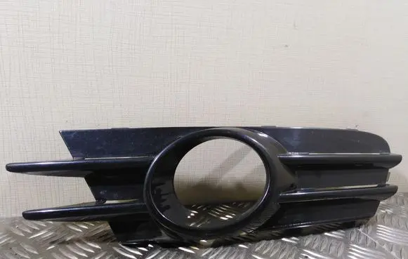 Volkswagen Scirocco Front fog light trim/grill 1K8853666C