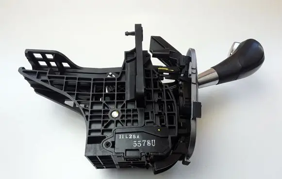 Chevrolet Orlando Gear shifter/selector 5578U