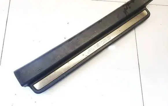 Toyota Avensis T250 Front sill trim cover 6791405050 67914-05050