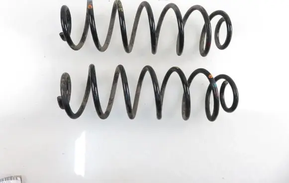 Nissan Patrol Y62 Rear coil spring 