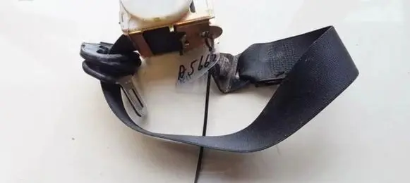 Opel Vectra B Rear seatbelt 90462771