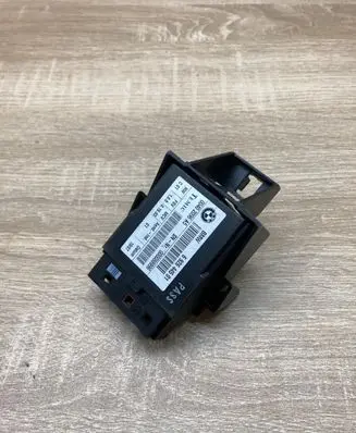 BMW 5 E60 E61 Seat control module 6926445 00402096