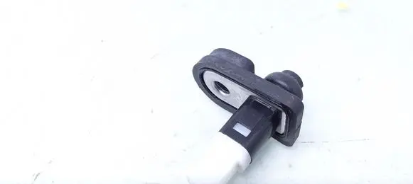 Hyundai i20 (GB IB) Front door sensor K03022