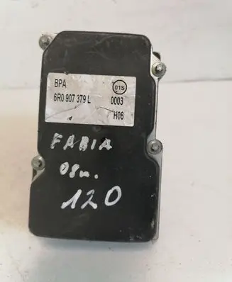 Skoda Fabia Mk2 (5J) ABS Pump 6R0907379L 0265800817 0265232282