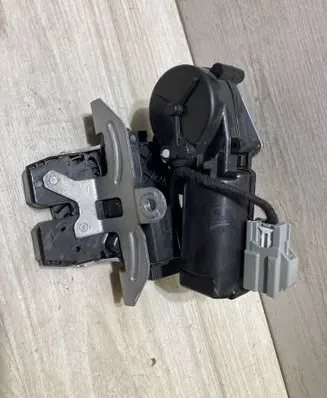 Ford Kuga II Tailgate/trunk/boot lock/catch/latch GJ1AN442A66BB