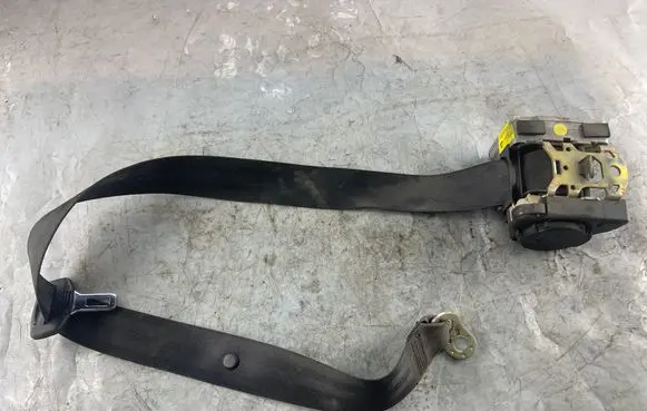 Audi A6 S6 C5 4B Rear seatbelt 4B9857805