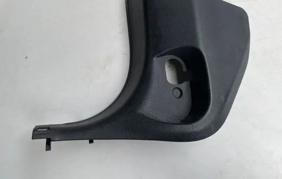 BMW 2 F46 (B) pillar trim (bottom) 7298813 20024110 104631A0