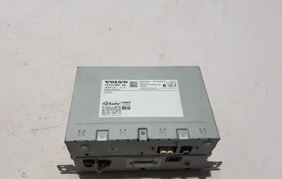 Volvo XC40 Radio/CD/DVD/GPS head unit 32375182