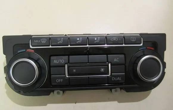 Volkswagen Golf VI Climate control unit 5K0907044BC