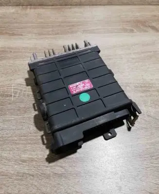 Volkswagen PASSAT B3 Engine control unit/module ECU 0261200222 893907404A