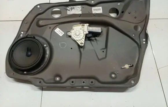 Mercedes-Benz A W169 Sliding door window regulator with motor A1697202879